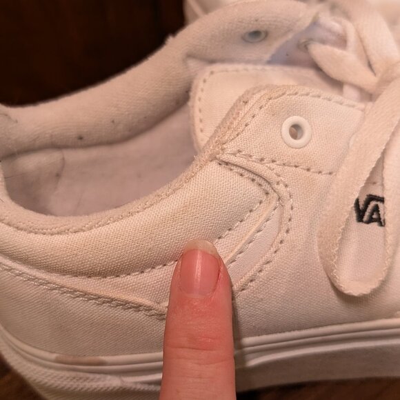 White Vans Barely Worn Size 3 Missy - Picture 2 of 6